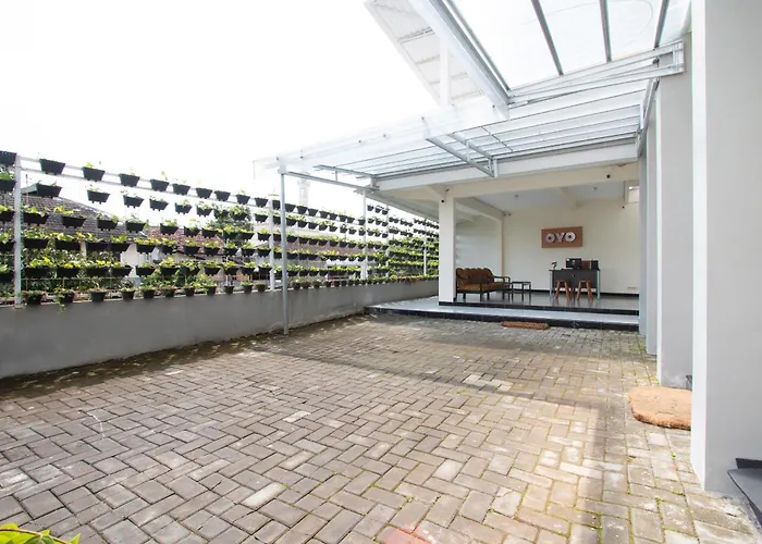 Hotel O Cozy Residence Syariah