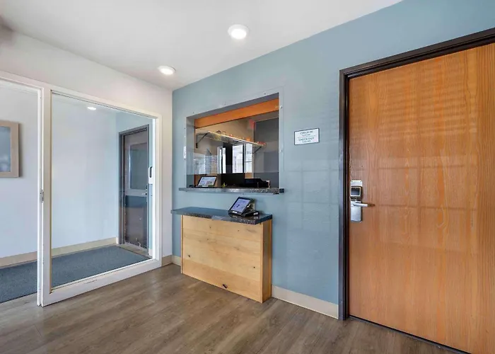 Studio 6 Extended Stay Wichita South Ks