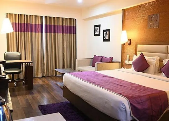 Fabhotel Prime Ace Grand