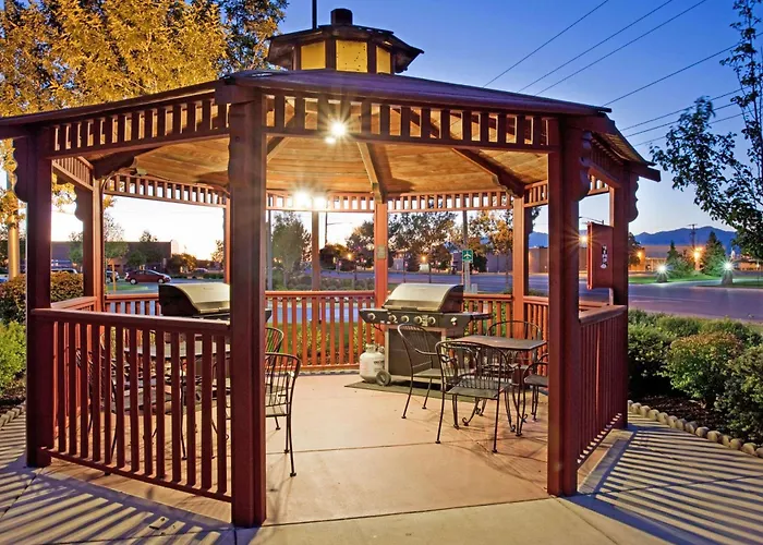 Sonesta Simply Suites Salt Lake City Airport