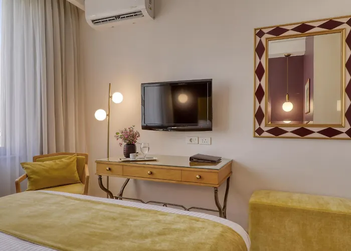 The Liwan Hotel