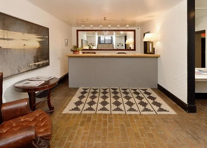 Independence Square Unit 303, Corner Studio With Premier Finishes, Downtown Location