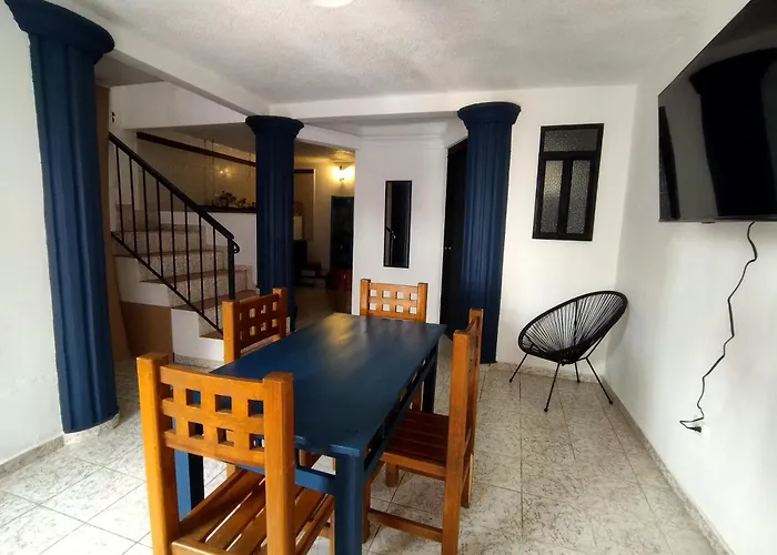 Hotel & Hostal Santuario