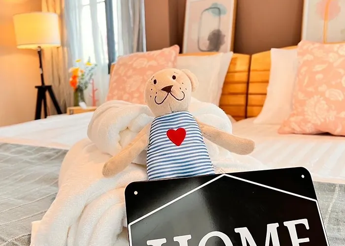 Por Poshtel Kanchanaburi