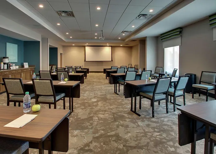 Hampton Inn & Suites By Hilton Southport