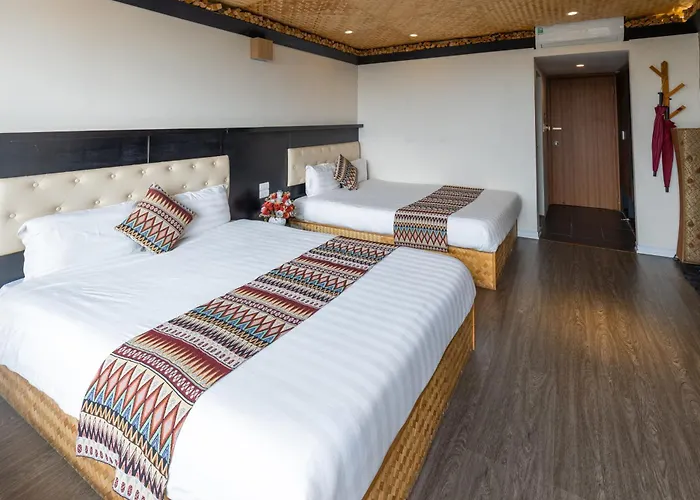 Phuong Nam Hotel