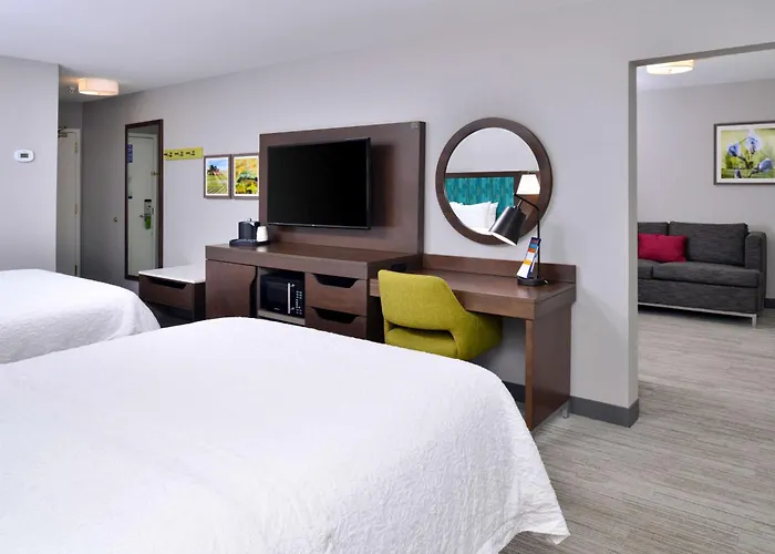 Hampton Inn Laporte