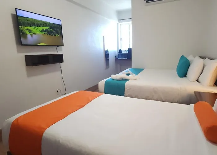 Voyager Sun & Reef Hotel