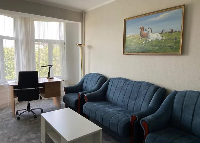 Silk Road Lodge