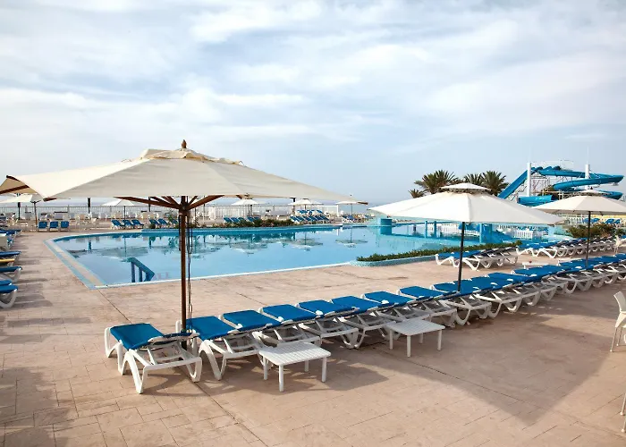 Samira Club Family And Couples Only