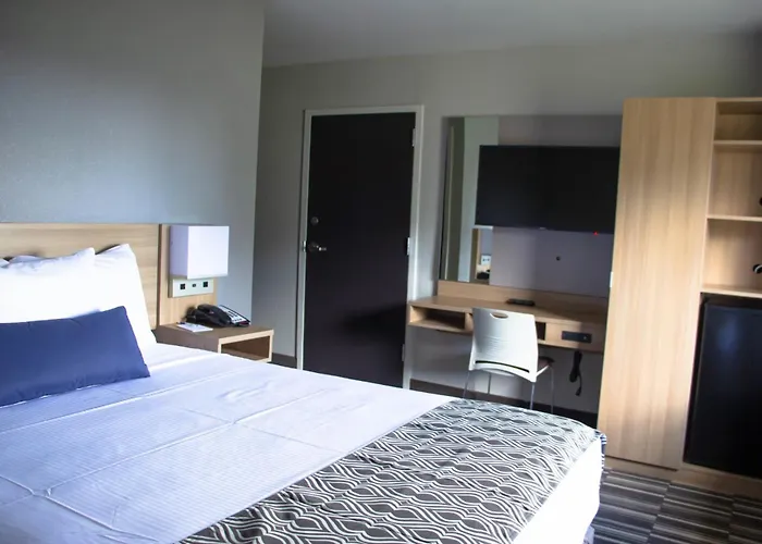 Microtel Inn & Suites By Wyndham Camp Lejeune/Jacksonville