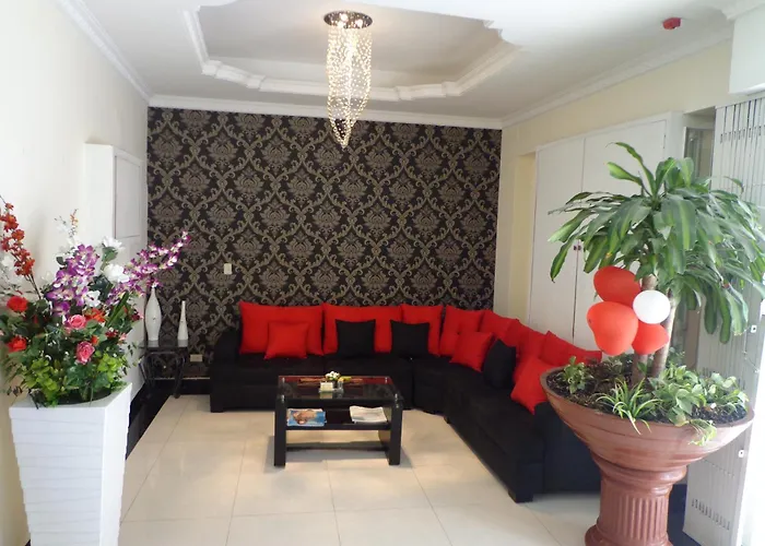 Hotel Flor De Liz
