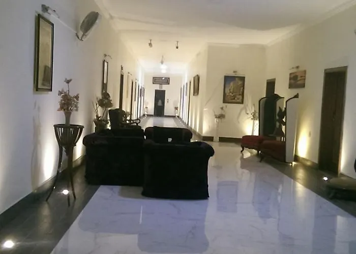 Royal Saeed Hotel