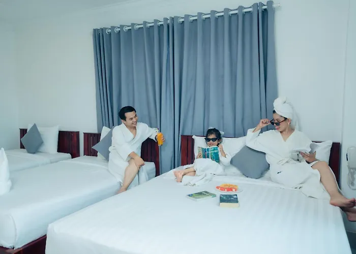 White Corner Hotel