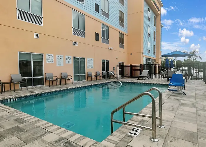Holiday Inn Express And Suites Nokomis - Sarasota South By Ihg
