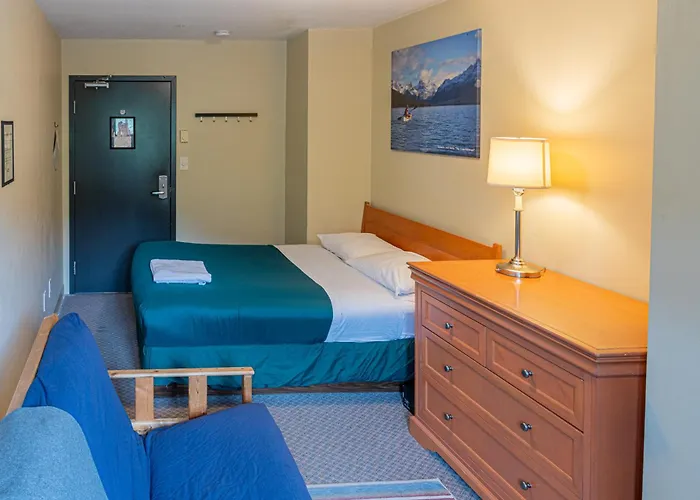 Squamish Adventure Inn