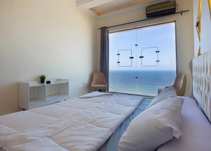 Hyat Suites & Rooms