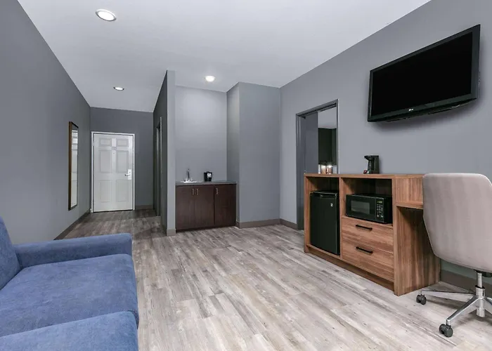 La Quinta By Wyndham Decatur