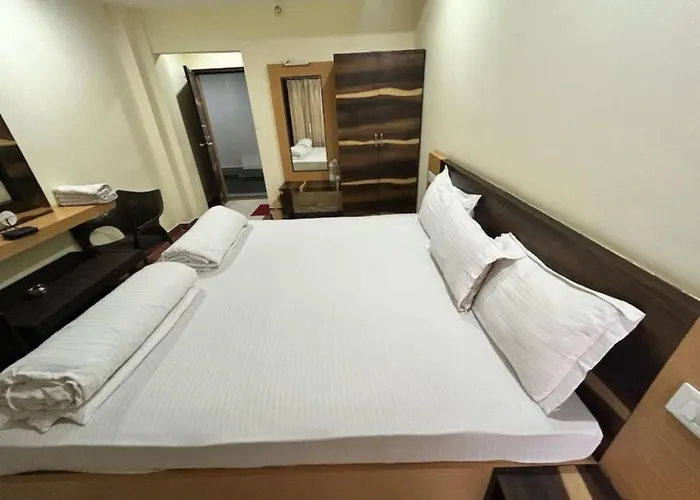 Hotel Shree Gundicha Puri Near Shree Jagannaath Temple 900M - Perfect Location And Comfortable Room