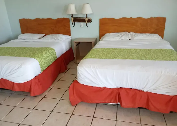 Dixie Plaza Hotel