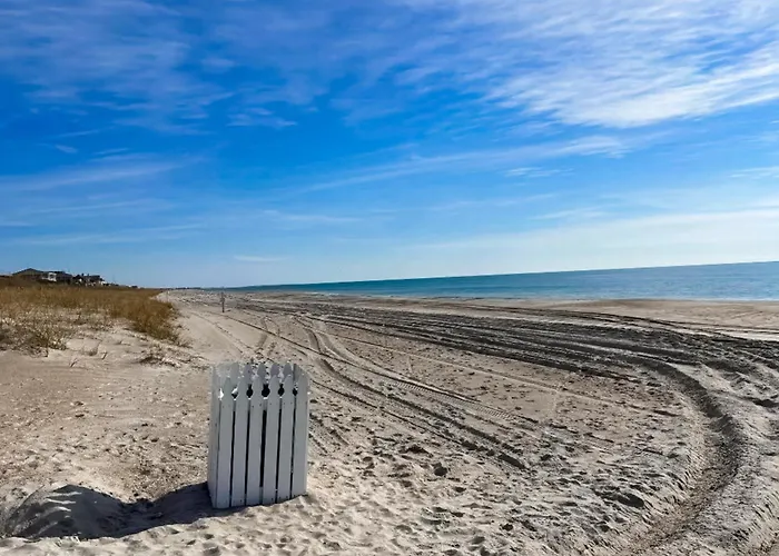 Sea Alcove