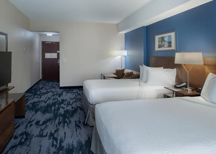 Fairfield Inn & Suites By Marriott Dayton Troy