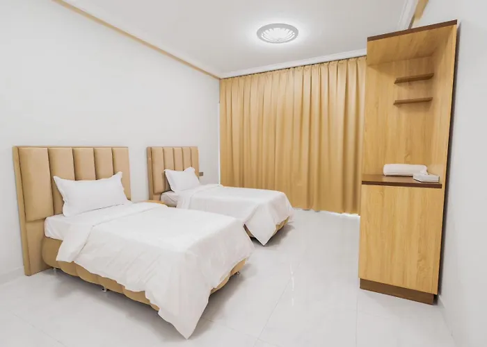 Liza Hotel