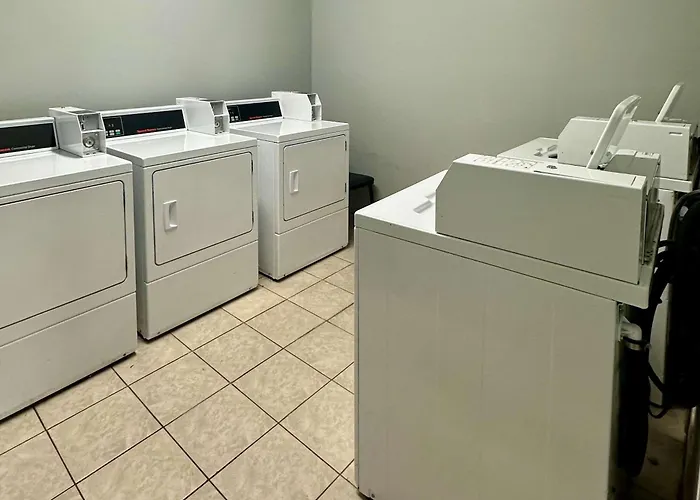 Quality Inn & Suites Coldwater Near I-69