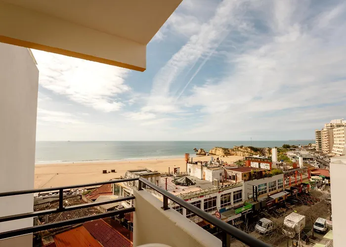 Hotel Avenida Praia