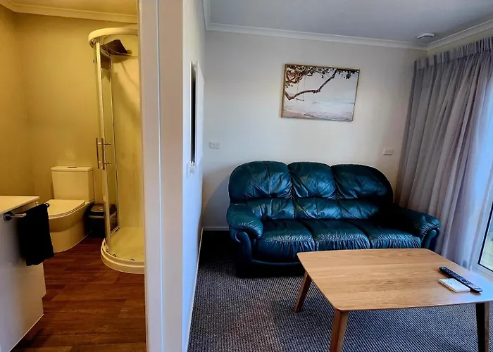 Kapiti Ocean Motel
