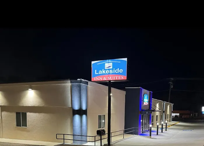 Lakeside Inn And Suites