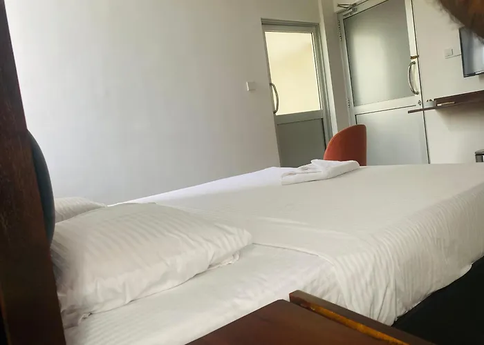 Hotel Senondra