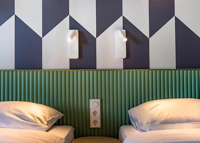Tourist Inn Hotel Amsterdam