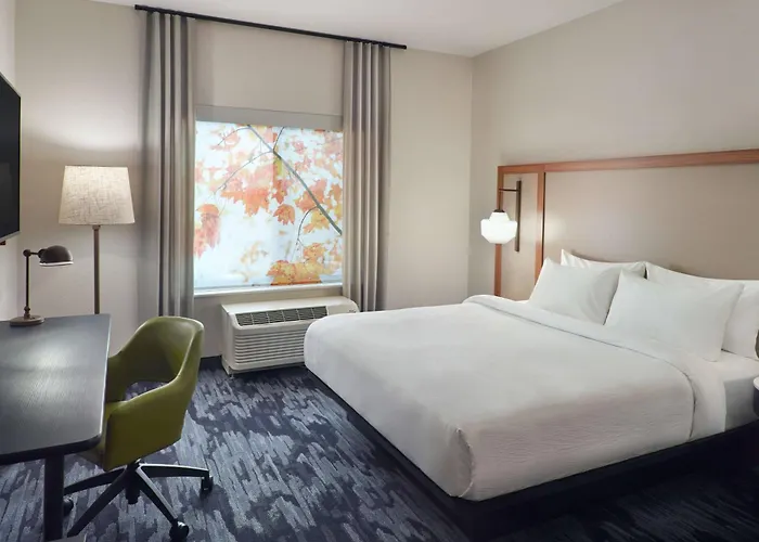 Fairfield Inn & Suites By Marriott Athens-University Area