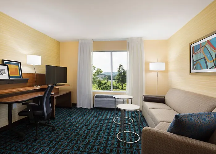 Fairfield Inn & Suites By Marriott Belle Vernon