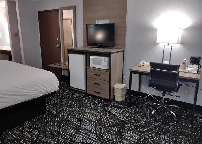 Baymont By Wyndham Duluth/Proctor/Spirit Mountain Mn