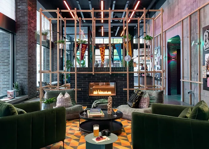 Moxy Portland Downtown