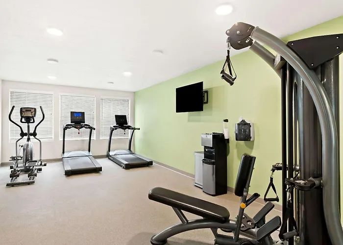 Woodspring Suites Denver Commerce City