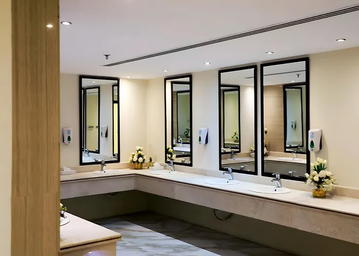 Helat Hotel