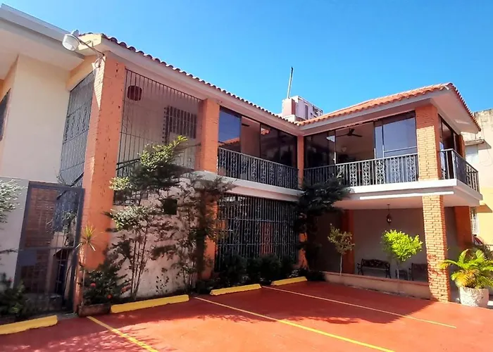 Hotel Plaza Kavia