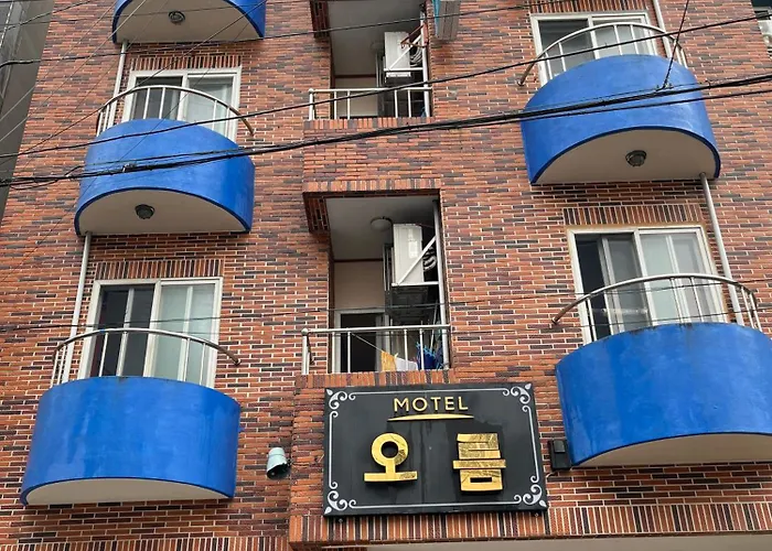 Oreum Motel