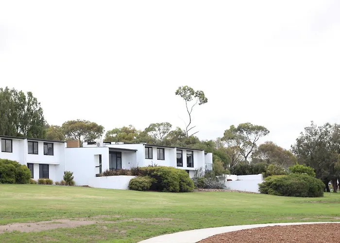 Waurn Ponds Estate
