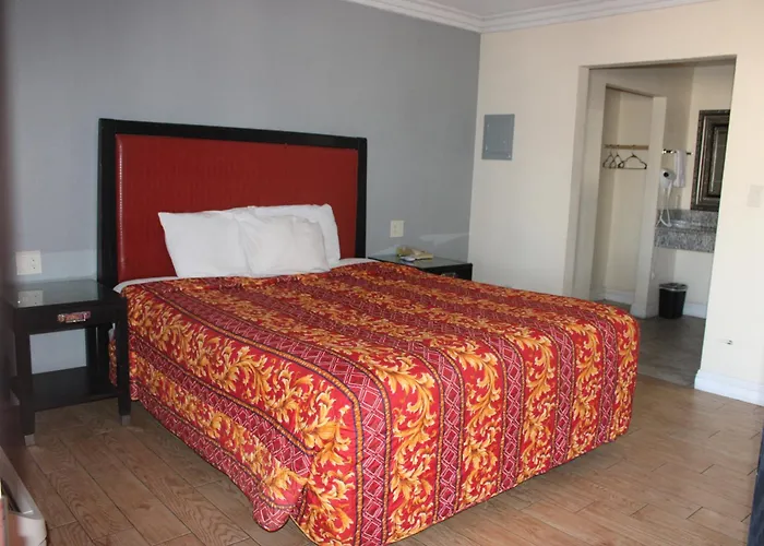 El Rancho Motel