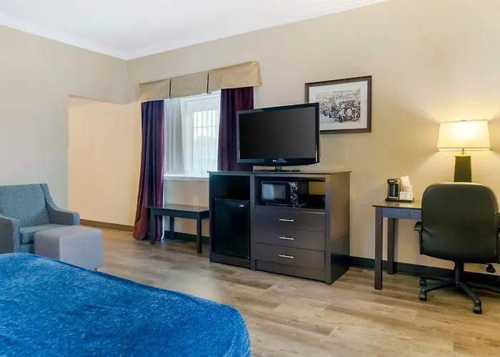 Best Western Greenfield Inn