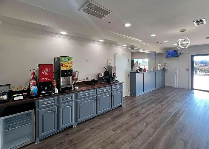 Econo Lodge Beaumont I-10 South