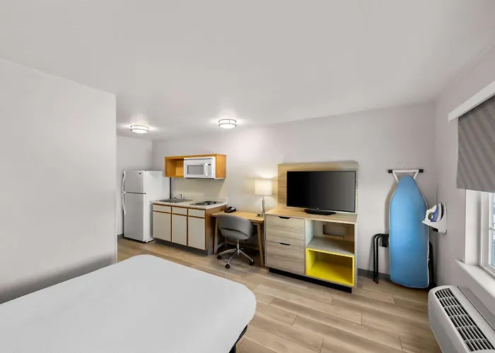 Birch Hill Suites Rochester - Med City