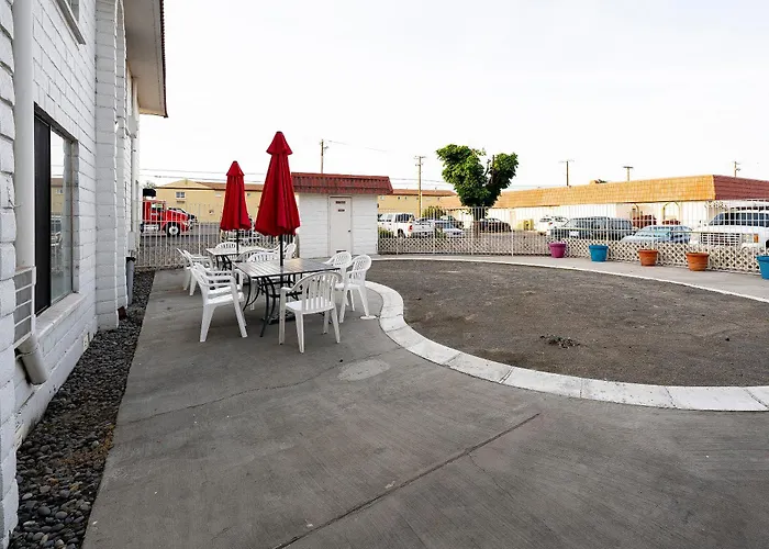 Hermiston Inn & Suites