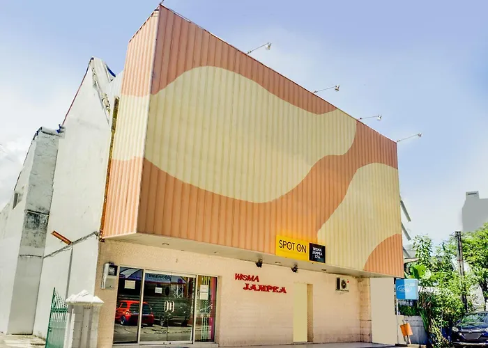 Makassar Cheap Hotels