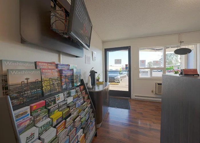 Travelodge Inn & Suites By Wyndham Saint Helens Or