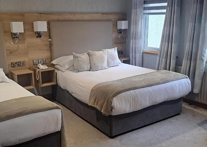 Royal Court Hotel